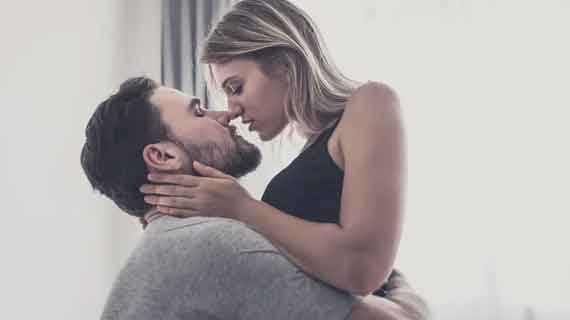 Penarik Hati Wanita yang Ampuh dan Aman Digunakan