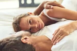 Cara Memelet Wanita yang Kita Suka Secara Halus