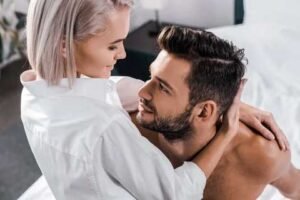 Mantra Pelet Kuku Rahasia Pikat Cinta Kuno yang Mempesona