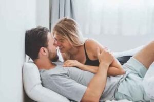 Ilmu Gendam Wanita: Rahasia Getaran Batin Pemikat Jiwa